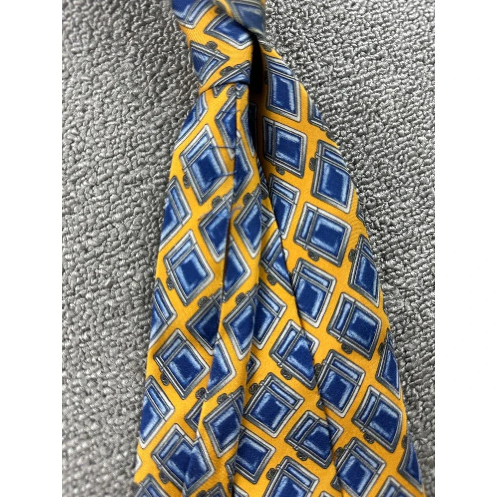 Vintage Gucci Tie Men Yellow Blue Geometric Diamond 100% Silk Italy Made Preppy‎